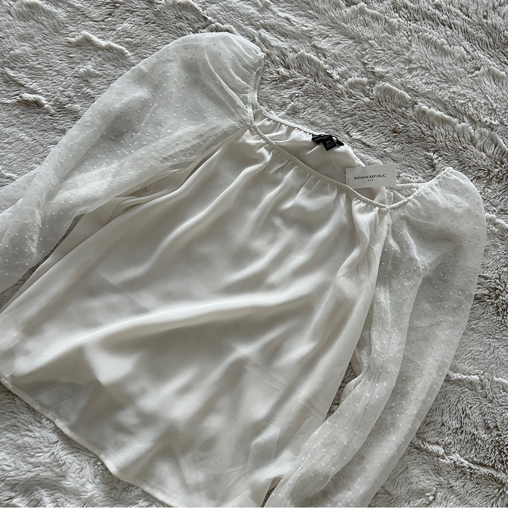 Banana Republic Flocked Dot Top Cream Sheer Sleeve Blouse